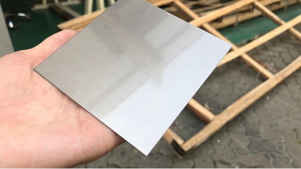 彩色不銹鋼板廚房臺(tái)面料好嗎？